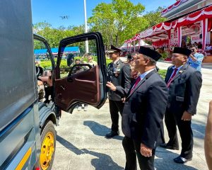 Sekda Serahkan Kendaraan Operasional untuk Polres Konawe